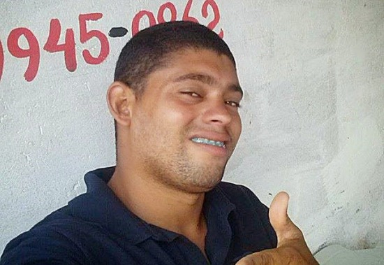 Dono de bar é morto a tiros dentro do proprio estabelecimento em Distrito de Quijingue