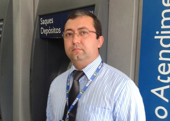 Virou rotina: Agência da Caixa de Coité suspende atendimento por falta de energia elétrica