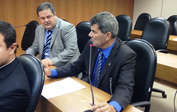 Gika Lopes que também promove vaquejada