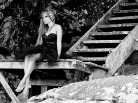 Ana Paula virou a 'Margarida do Asfalto' em fotografias profissionais