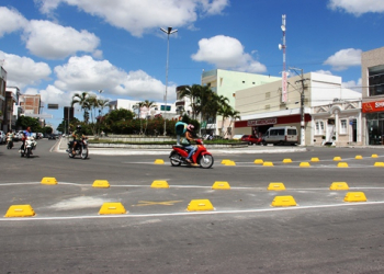Nova sinalização de trânsito em Coité está em fase final; confira algumas mudanças