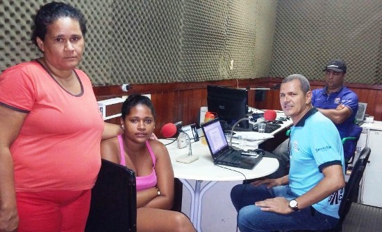 radio jacuipe vanessa e a mãe