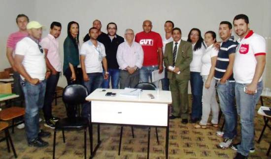 Prefeito recebe sindicalistas e duarante reunião promete apresentar soluções em até 30 dias