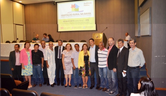 reunião sobre habitação - mesa