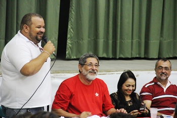 Presidente do partido José Silva, Gabrielli, Moema e Ismael no destaque.