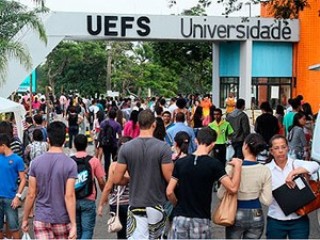 UEFS é uma universidade de Feira de Santana.