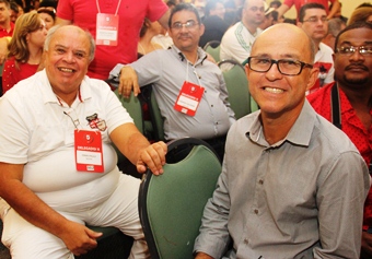 Ao lado de Jonas Paulo ex- presidente do PT, Adailton está confiante na volta por cima,