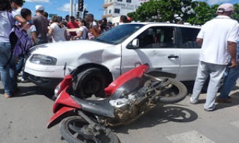 A Policia Militar esteve presente no local averiguando a ocorrência.