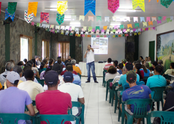 Equipe do Segunda Água fala sobre o projeto para beneficiários de Valente