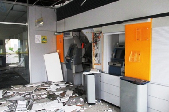 Banco do Brasil de Candeal é mais um vez destruído por ação de quadrilha