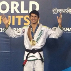 Atleta feirense conquista bronze no mundial de jiu-jítsu nos EUA