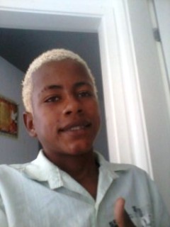 João Vitor tem 14 anos e está desaparecido