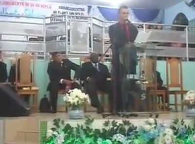 RO – Cantor evangélico passa mal e morre durante culto