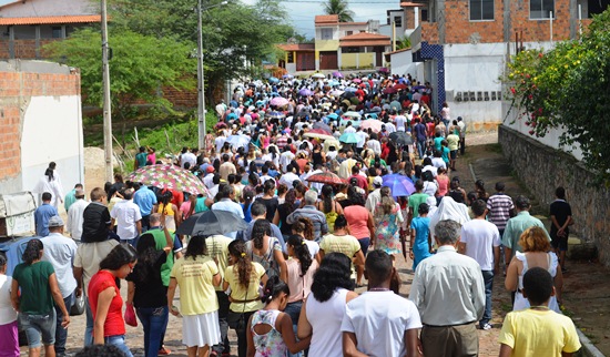 Procissão em Teofilândia