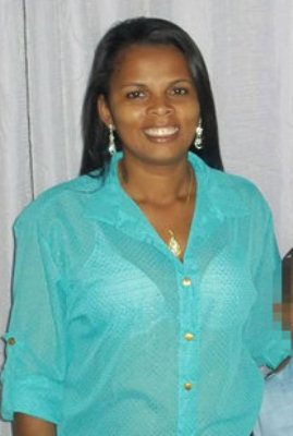 Vanuza deixa esposo e um filho.