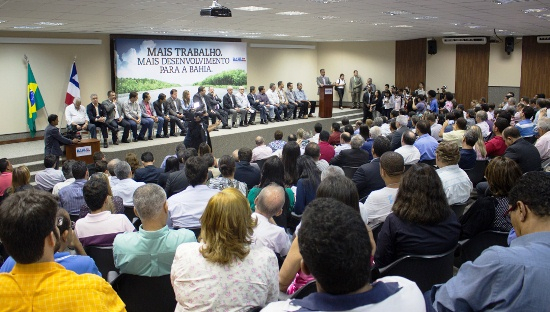 CONSISAL comemora o recebimento de máquinas que pertenciam ao extinto DERBA