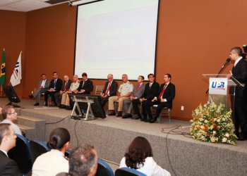 Prefeitos cobram ações de segurança no interior da Bahia
