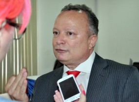 Gerivaldo não se deixa levar pelas criticas e continua na luta pro liberação da maconha.