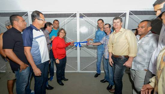 Em plena festa de São Pedro, Prefeitura inaugura Academia de Saúde