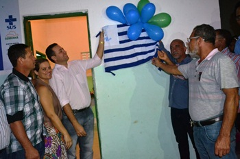 Serrinha: Prefeitura entrega rede de água e reabre Unidade de Saúde