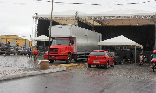 Coité – Festa em comemoração aos 82 anos será aberta hoje a noite