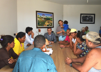 Coite II – Prefeito dialoga com moradores da Cidade Jardim e promete cumprir reivindicações que competem ao município