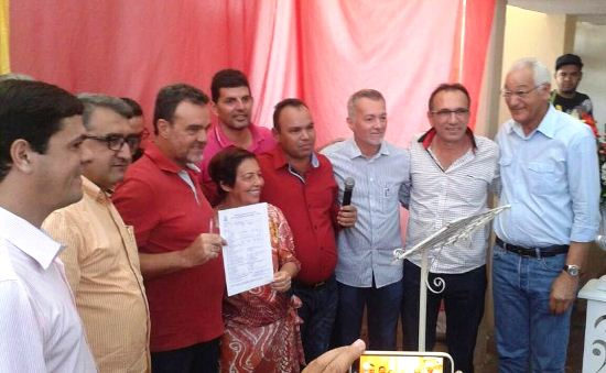 Cecília Petrina deixa o PT e vai para o PCdoB