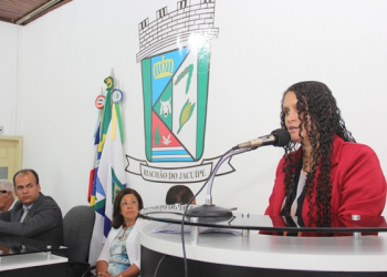 Riachão do Jacuípe comemora aniversário de emancipação política e ‘diploma’ vereadores mirins