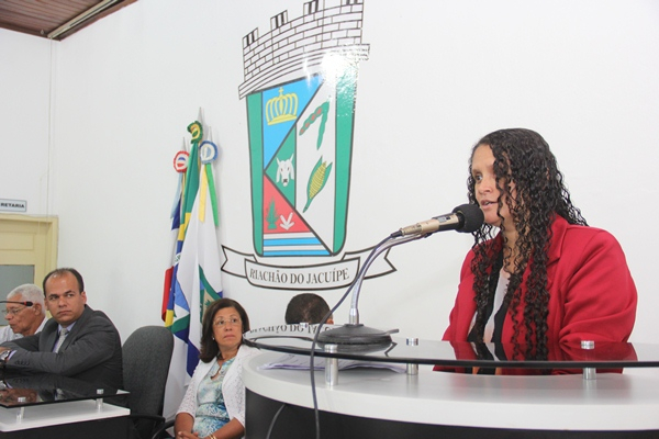 Riachão do Jacuípe comemora aniversário de emancipação política e ‘diploma’ vereadores mirins