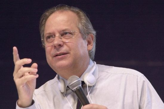 José Dirceu é preso pela Polícia Federal durante Operação Lava Jato