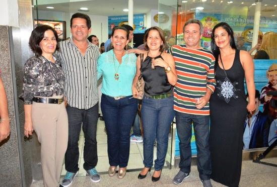 Maria das Neves, Vardinho, Augusta, Ines e Carlinhos Serra. Juliana Lima  Foto- Eduardo Freire 