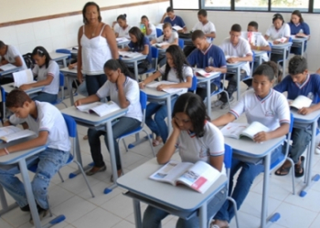 Secretaria divulga resultado de processo seletivo para professores da Rede Estadual