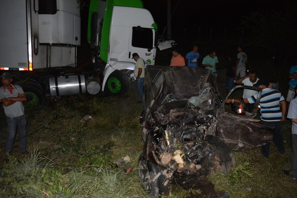 colisão em jaguarari - 2