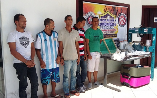 Policiais do 16º BPM desarticulam laboratório de drogas em Santa Bárbara