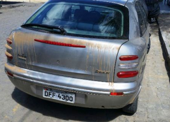 PM recupera carro com restrição de roubo em Santaluz