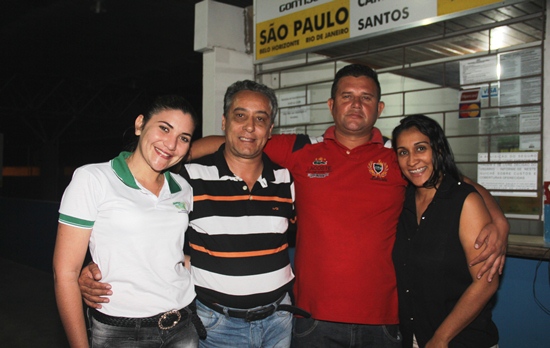 Psicóloga Amelia Sampaio, psicólogo Mauro Junior e psicóloga Amanda Boaventura.