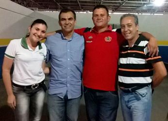 Amelia, prefeito Assis, Mauro e 