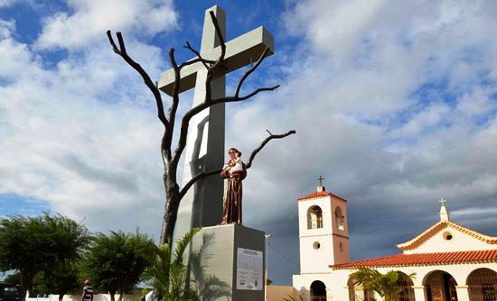 monumento 200 anos de povoamento de Queimadas - 2