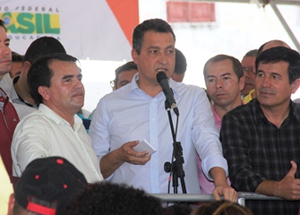 Barrocas – Precariedade das estradas pautou discurso de Alex da Piatã durante visita de Rui Costa