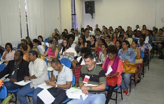Conferência define rumos do sistema único de assistência social
