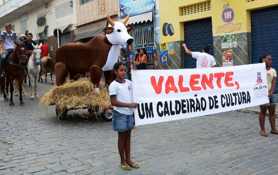 valente 57 anos