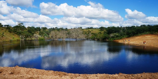 Barragem de Casa Nova de lage cheia devido as chuvas dos ultimos meses.