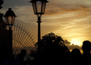 Governo confirma que Bahia não adotará horário de verão