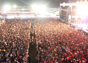 Último dia da Vaquejada de Serrinha reuniu aproximadamente 100 mil pessoas