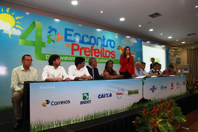 Prefeita de Cardeal da Silva e presidente da UPB Maria Quitéria.