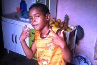 Garoto cai de árvore e morre em hospital de Riachão do Jacuipe