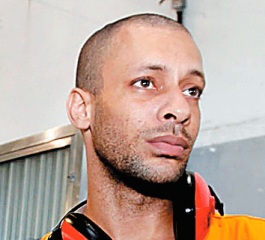 "Não quero que elas vejam que o futuro do pai delas é morto no meio da rua", diz Márcio