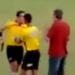 MG: árbitro saca arma e coloca jogadores para correr; veja vídeo