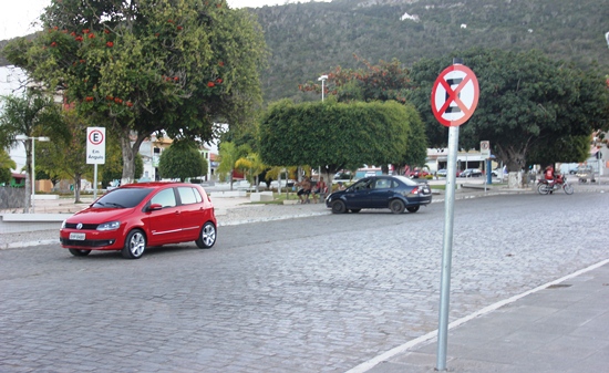 sinalização do trânsito de monte santo - 1
