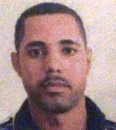 A causa e a motivação do crime ainda não foram esclarecidas.